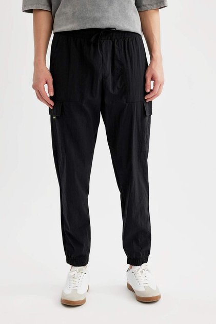 Regular Fit Slim Sweatpants Cargo Pockets Elastic Leg B4377Ax24Sp
