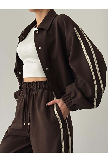 Quzu Yazı Şeritli Tek Düğmeli Crop Blazer Ceket Lacivert - Fiyatı