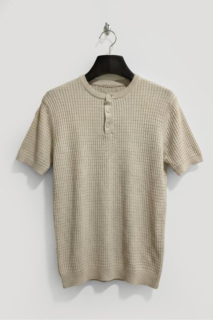 Tricou texturat cu guler rotund, bej, din tricotaj