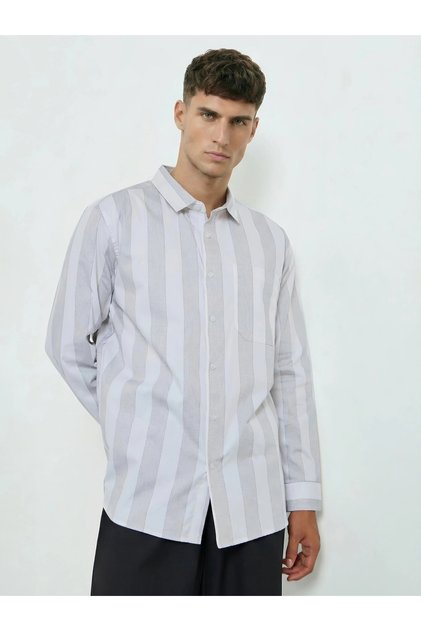 Men Grey Relaxed Fit Cotton Striped Shirt
