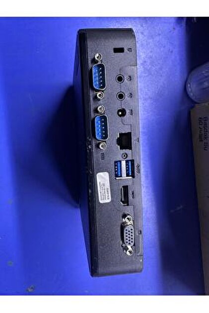 KYNC LEN ThinkCentre M720q Tiny i5-8400T 8GB 256GB SSD Win10Pro