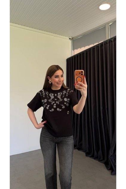 Women's Black Stone Detailed T-Shirt