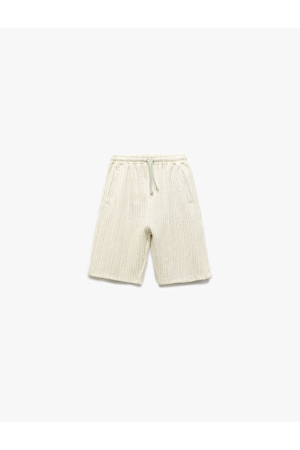 Lace-Up Waist Pocket Detailed Knitted Shorts