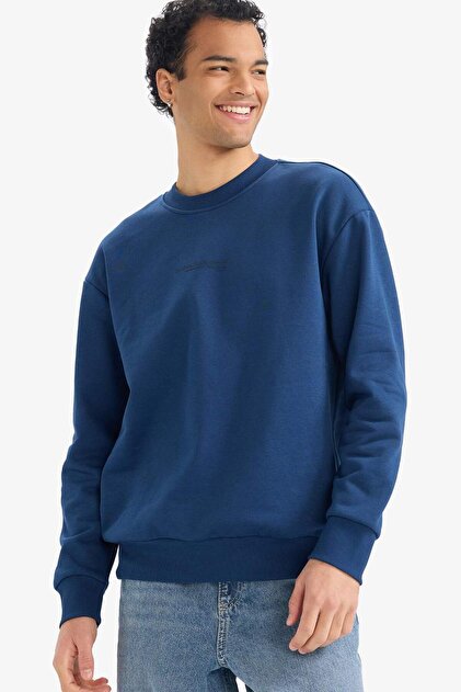 Boxy Fit Bisiklet Yaka İçi Yumuşak Tüylü Baskılı Sweatshirt X8282AZ25AU
