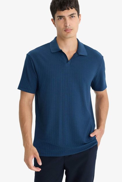 Regular Fit Crinkled Vertical-Textured Lightweight Polo Neck Short Sleeve T-Shirt E1207AX25AU