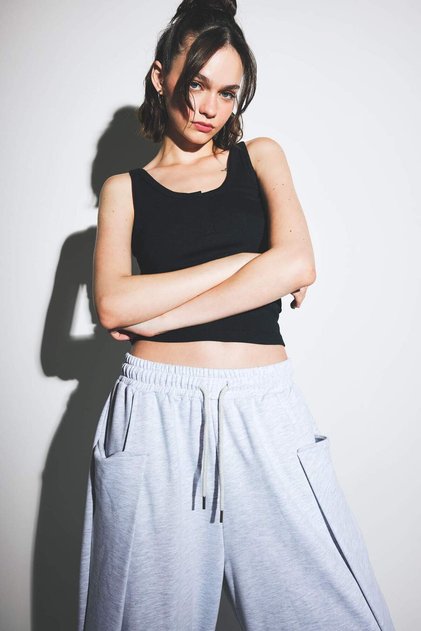 Fitted Ribana Tank Top F7823Ax25Au