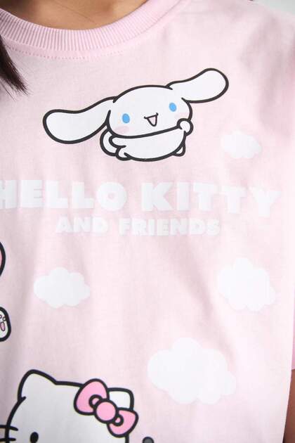Defacto Hello Kitty Relax Fit Bisiklet Yaka Kısa Kollu Tişört Kız