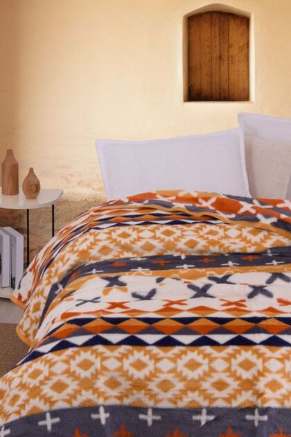 Home Lüks Peluş Battaniye 14199y Çift Kişilik 200x230 & Kalın Isıtan Battaniye