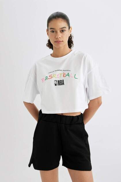 Nba Wordmark Oversized Crew Neck Short Sleeve T-Shirt B9974Ax24Sm