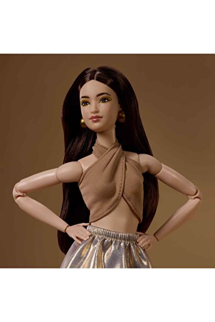 Barbie Signature Basics İkonik Koleksiyon Bebeği Model 06 JJX25