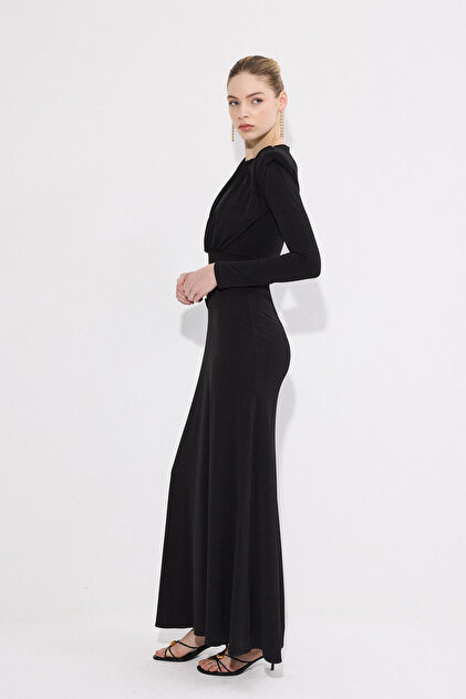 Touche Prive Maxi Dress with Gold Accessories- Trendyol