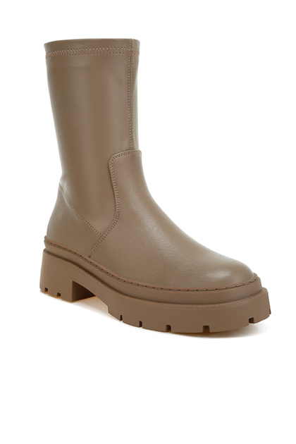 Women Chunky Faux Leather Calf Boots in Taupe