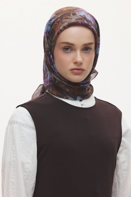 Floral Pattern Velune Scarf