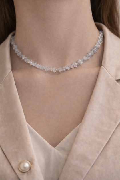 Natural Moonstone Cracked Stone Necklace – Moonstone Energy Stone Elegant Women's Necklace