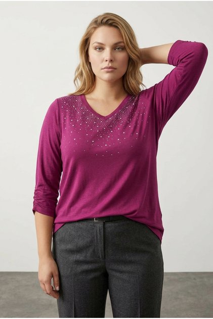 Plus Size V-Neck Studded Half Sleeve Blouse285017