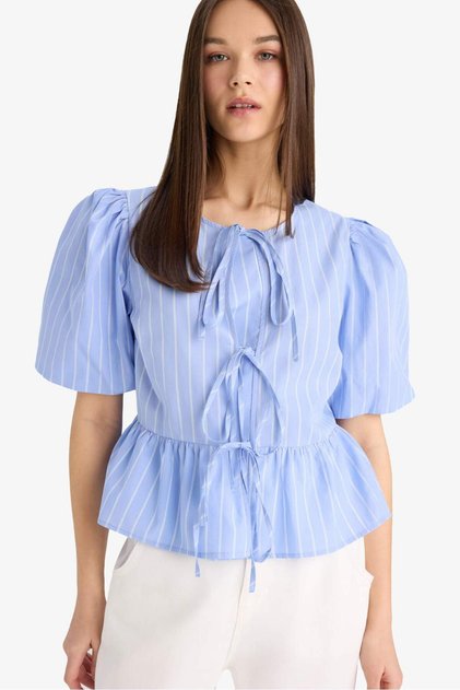 Regular Fit Crew Neck Striped Tie Front Poplin Short Sleeve Blouse E2670Ax25Sp