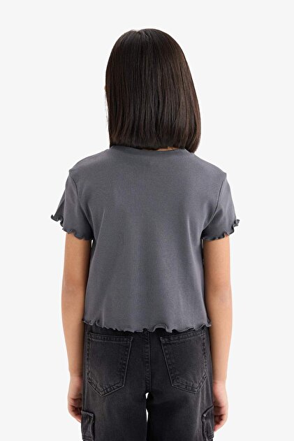 Defacto Kuromi Cropped Fit Bisiklet Yaka Ribana Kısa Kollu Tişört