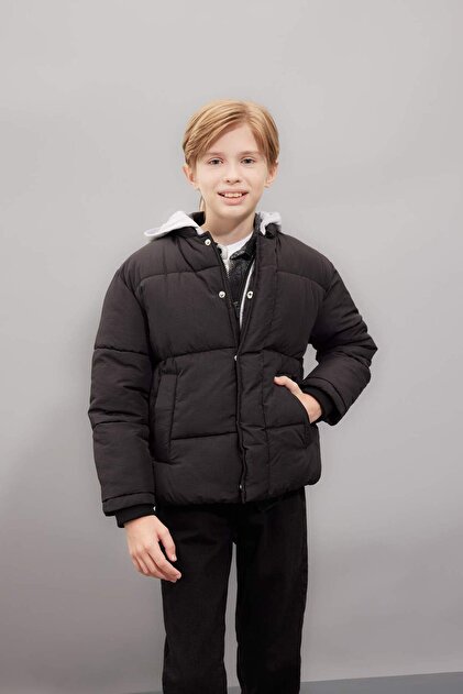 Boys' Water-Repellent Removable Hooded Zip-Up Snap Closure Pocketed Puffer Jacket C5569a824wn