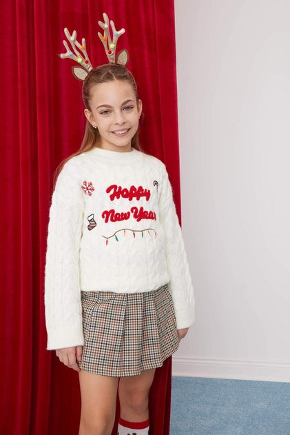 Ecru Oversize Wide Fit Crew Neck Christmas Themed Knitwear Sweater for Girls D2673A824Wn