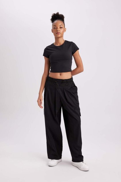 Oversize Geniş Kalıp Sporcu Paraşüt Pantolon B6368AX23WN