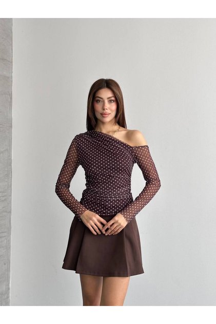 Women's Polka Dot Patterned One Shoulder Tulle Detail Blouse Zyn-58907