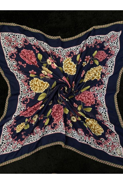 Crochet Embroidered Scarf/Yemeni/Textile/Cloth
