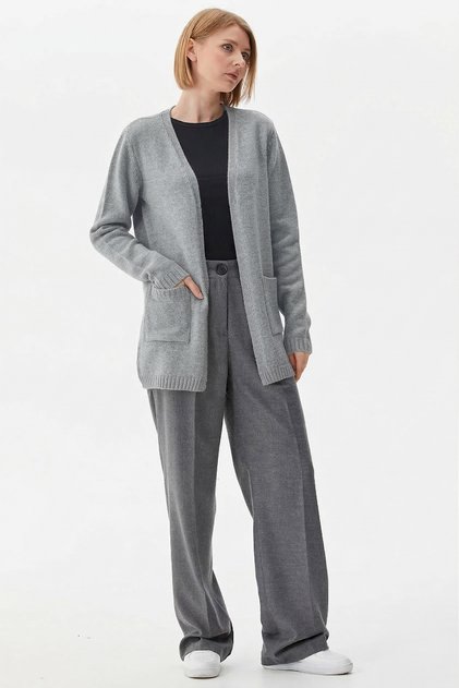 V-Neck Pocketed Women's Knitwear Jacket - Gray