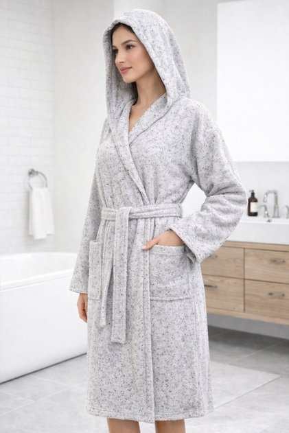 100% Cotton Export Surplus Unisex Bathrobe with Cementation - High Quality