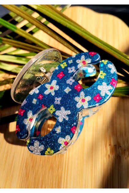 Luxurious Figured Pinch Buckle