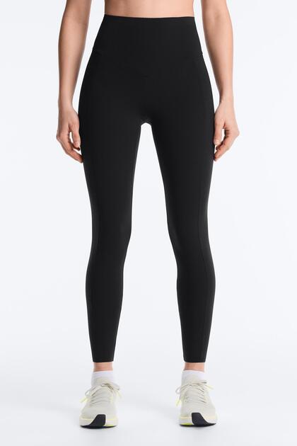 Oysho 65 cm raise up extra compressive bilek hizasında tayt