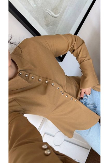 Kadın Bele Oturan Gümüş Düğmeli Ceket Gömlek - Geniş Manşetli Fit Blazer Görünümlü Tunik