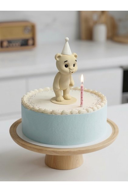 Krem renk Ayıcık Pasta Süsü -10cm-Mum Üfleyen Ayıcık– 1 Yaş Doğum Günü Baby Shower