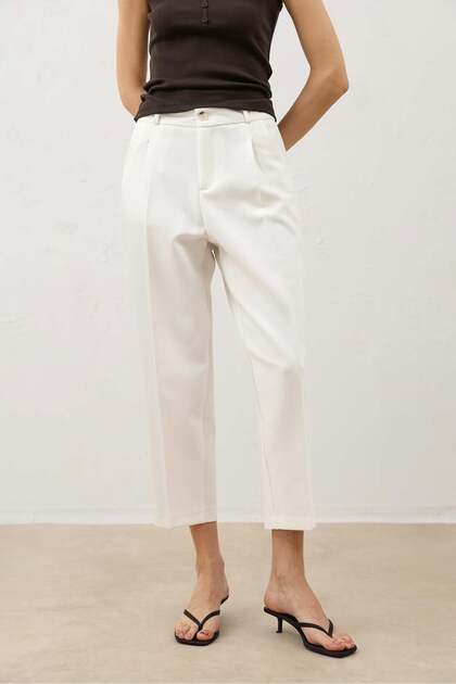 White Women's Trousers with Pockets
