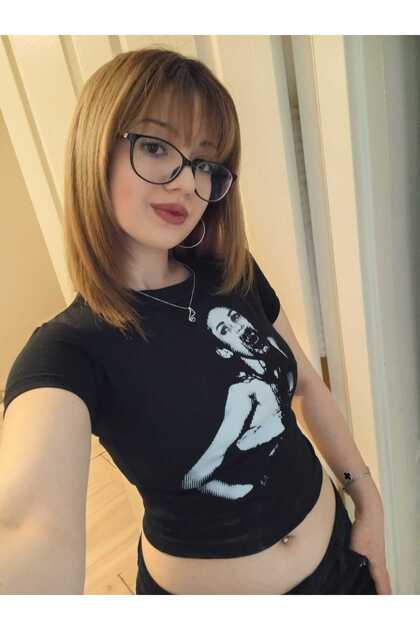 g-rap Ms. Tee Female Baller 未開封 StartMore Megan Fox Baskılı Baby tee T-shirt - Fiyatı, Yorumları
