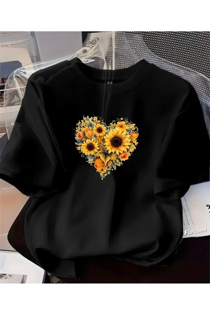Heart Printed from Flowers Unisex Women/Men Oversize Crewneck T-Shirt