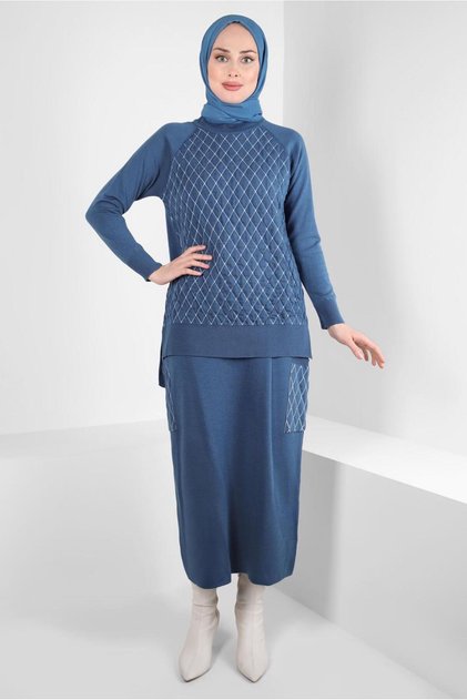 SKIRTED KNIT SUIT 44086