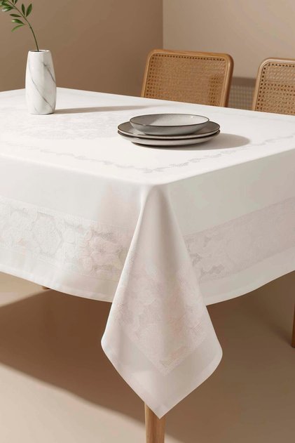 Jumbo Jacquard White Liquid Repellent Stain Resistant Tablecloth 160x220 cm