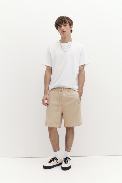 Logolu jogger bermuda şort