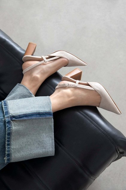 Divoff Women Suede Heeled Shoes Beige