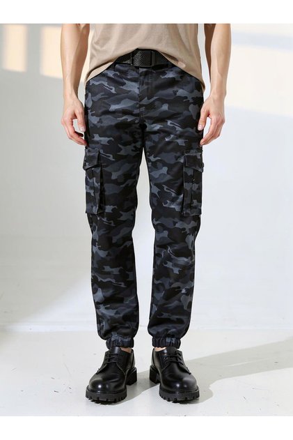 Regular Fit Cargo Pocket Military/Commando Camouflage Patterned Trousers