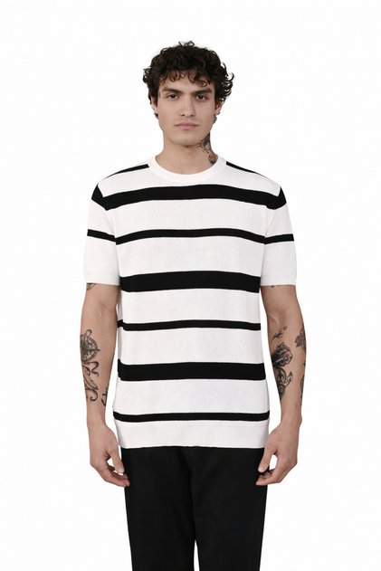Premium Oversized White Striped Knitwear Tshirt