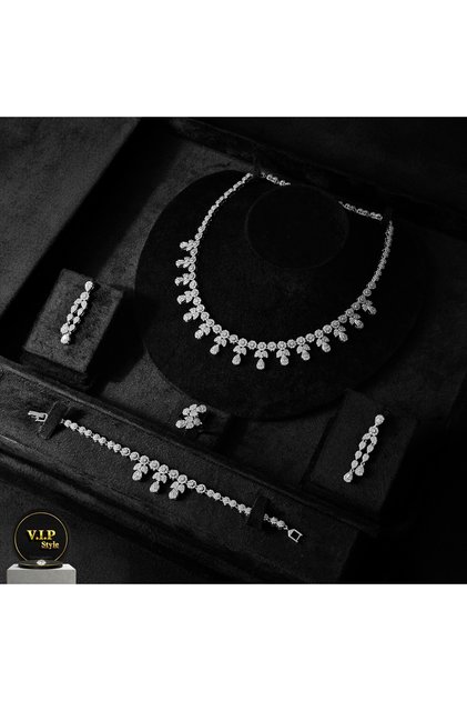 طقم اكسسوارات زركون بدقه الماس