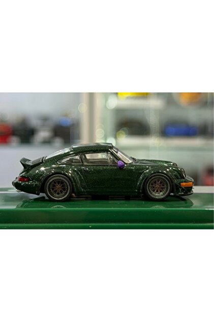 Tarmac Works Porsche RWB 964 Green – Hobby64 1/64 (kapalı kutu