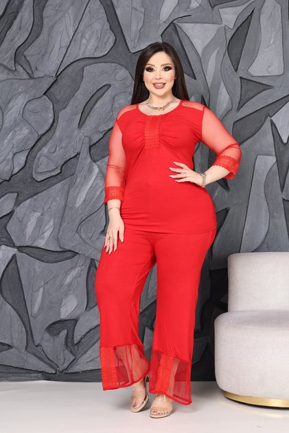 Guipure Lace and Tulle Paneled - Ruched Detail Plus Size - Women's Home Chic and Luxury Pajama Set