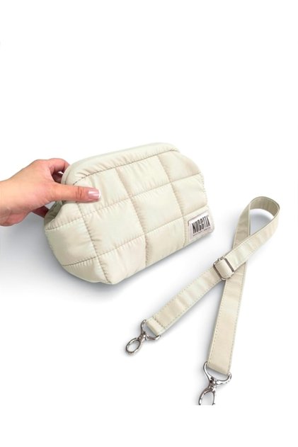 حقيبة يد/كتف من نوع Puffer Gizli Burslu باللون العاجي