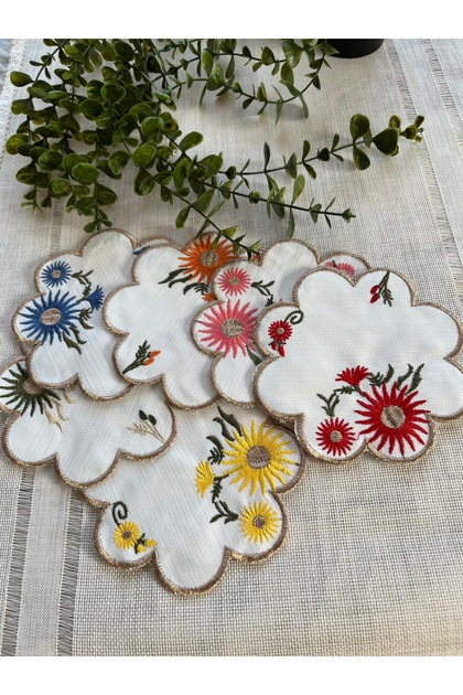 Set of 6 Embroidered Cocktail Presentation Napkins