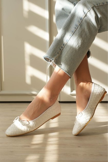 Women's Ballet Flats Knit Black Coffee White
