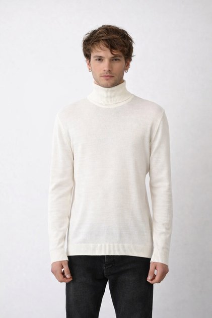 Men's White Turtleneck Fisherman Knit Sweater