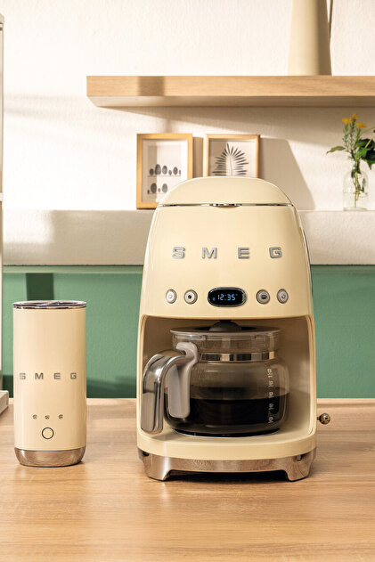 Smeg 50's Style Retro Krem Filtre Kahve Makinesi - Fiyatı, Yorumları