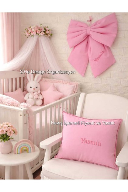 Embroidered Fluffy Bow Door Decoration and Jewelry Pillow, Specially Prepared for Baby Girls' Names